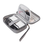 Portable Tech Pouch – håll ordning på laddare & kablar